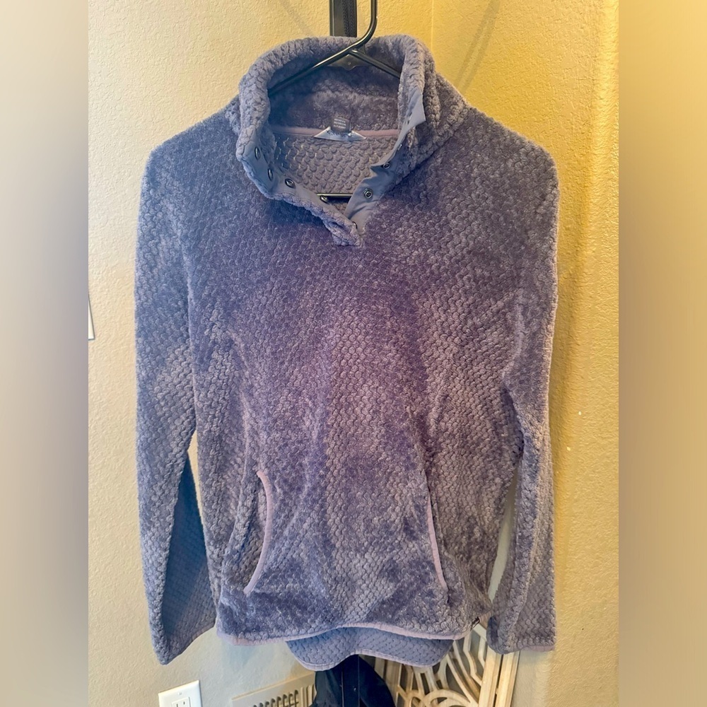 Women’s Eddie Bauer purple fuzzy zip up sweatshirt